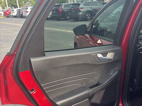 Used 2024 Ford Escape ST-Line image 24