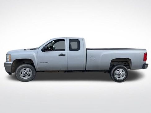 Used 2013 Chevrolet Silverado 2500 LT w/ Interior Plus Package image 7