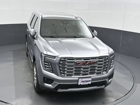 Used 2025 GMC Yukon Denali AWD/4WD image 45