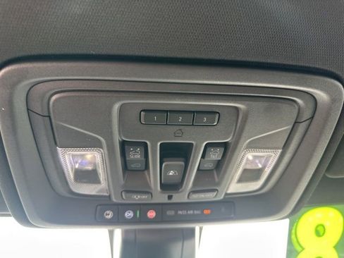 Used 2023 GMC Sierra 2500 AT4 AWD/4WD image 32