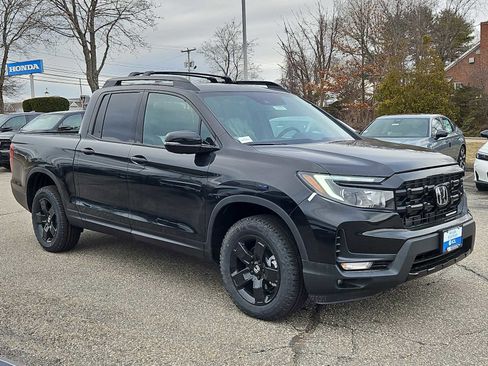 New 2026 Honda Ridgeline Black Edition image 4