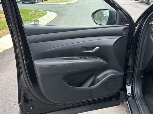 New 2026 Hyundai Tucson SE image 11