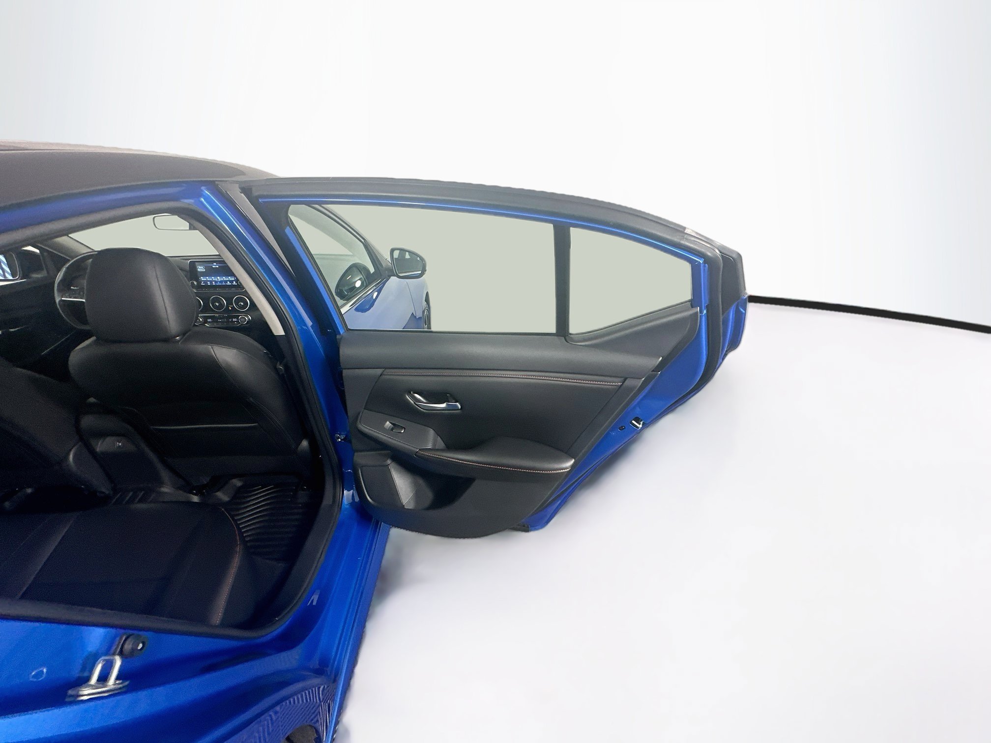 Used 2025 Nissan Sentra SR w/ SR Premium Package FWD image 29