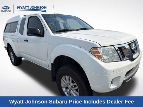Used 2016 Nissan Frontier SV w/ SV Value Truck Package AWD/4WD image 8