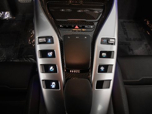 Used 2024 Mercedes-Benz AMG GT 63 S image 39
