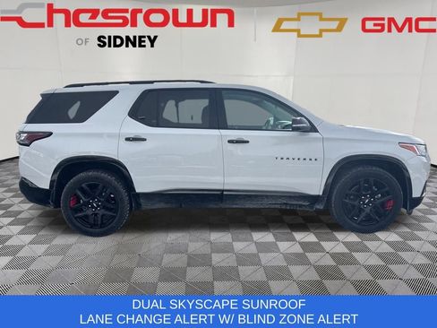 Used 2021 Chevrolet Traverse Premier w/ Redline Edition image 6