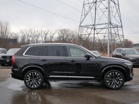 New 2026 Volvo XC90 T8 Ultra w/ Protection Package Premier image 2