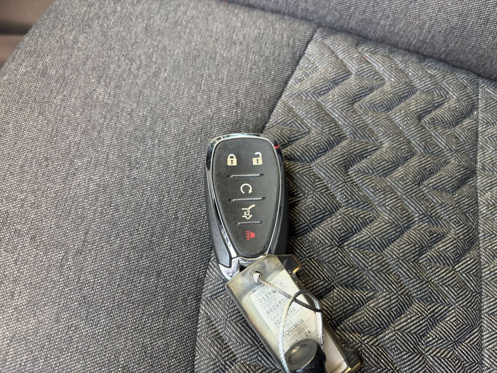 Used 2024 Chevrolet Equinox LT FWD image 25