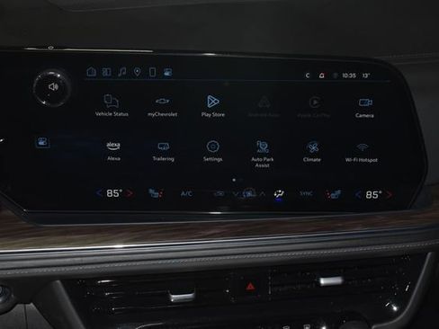 Used 2025 Chevrolet Tahoe Z71 w/ Z71 Off-Road Package image 18