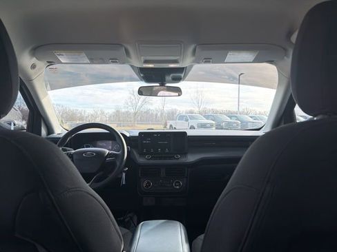 Certified 2022 Ford Maverick XL image 16