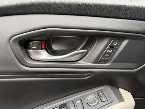 Used 2024 Honda Accord EX-L image 6