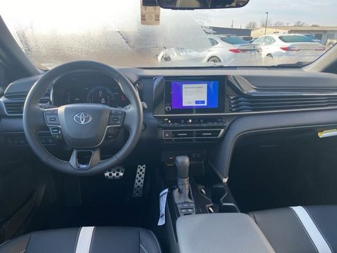 New 2026 Toyota Camry SE w/ Convenience Package image 12