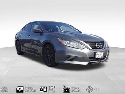 Used 2018 Nissan Altima 2.5 S w/ S Convenience Package