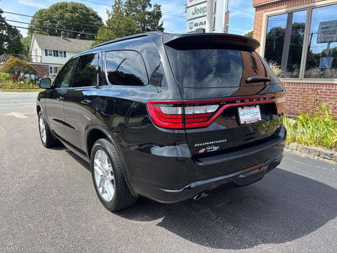 Used 2024 Dodge Durango GT image 4