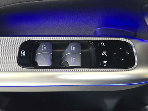 Certified 2026 Mercedes-Benz GLC 300 4MATIC image 23