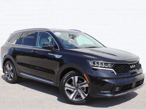 Used 2022 Kia Sorento EX AWD/4WD image 1