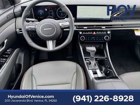 New 2025 Hyundai Santa Cruz Limited image 11