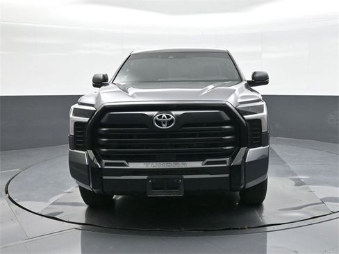 Used 2025 Toyota Tundra SR image 30