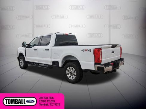 Certified 2024 Ford F250 XLT image 5