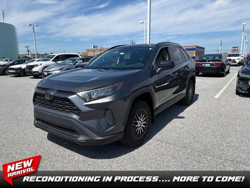 Used 2020 Toyota RAV4 LE w/ All Weather Liner Package AWD/4WD image 1