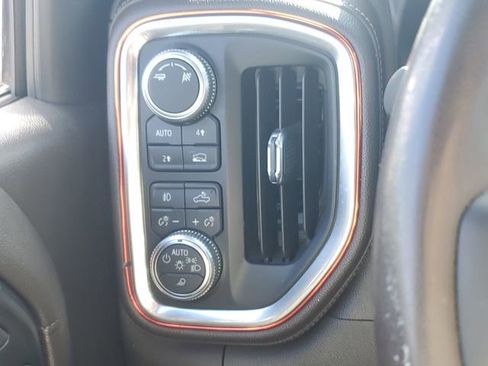 Used 2019 GMC Sierra 1500 SLT w/ SLT Premium Package AWD/4WD image 23