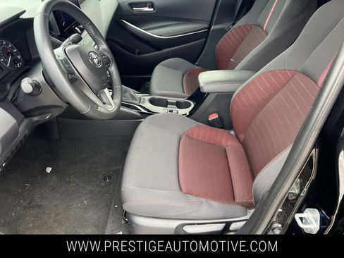 Used 2024 Toyota Corolla SE image 18
