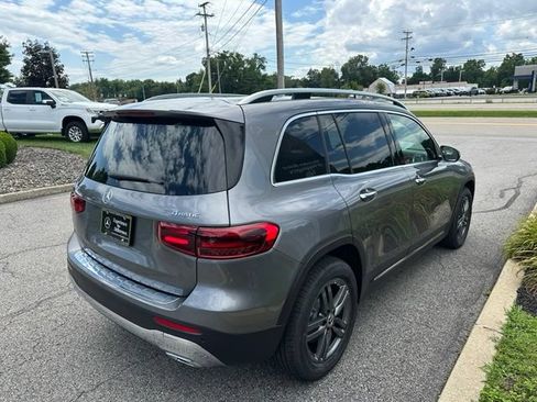 New 2026 Mercedes-Benz GLB 250 4MATIC image 5
