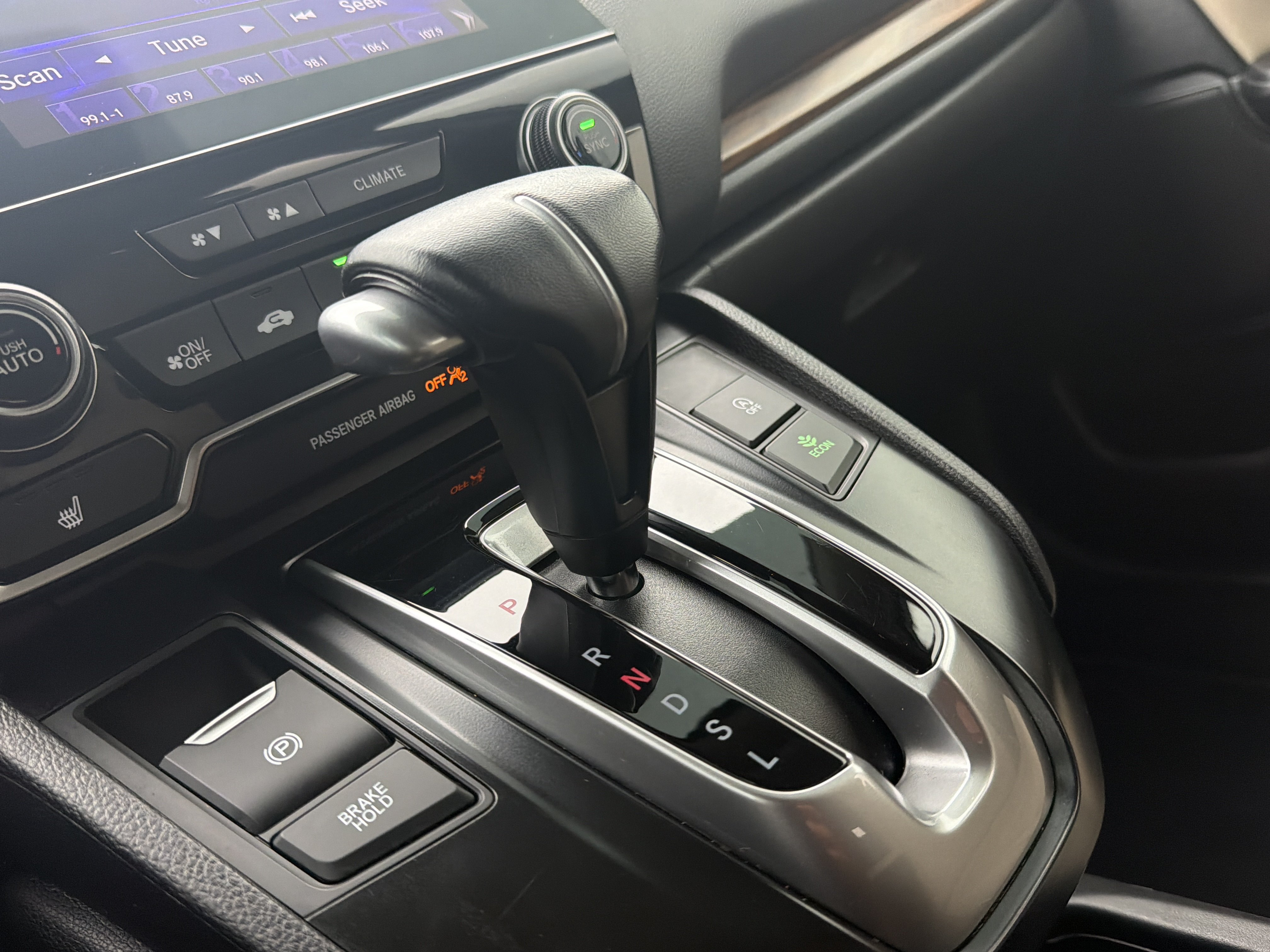 Used 2022 Honda CR-V EX-L image 16