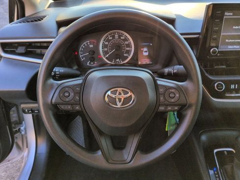 Certified 2022 Toyota Corolla LE image 16