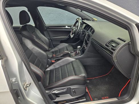 Used 2016 Volkswagen GTI SE w/ Lighting Package (SEL) image 11