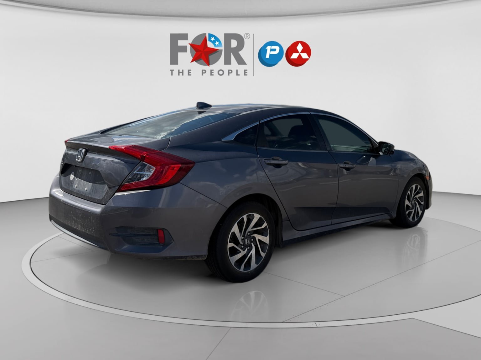 Used 2018 Honda Civic EX image 5