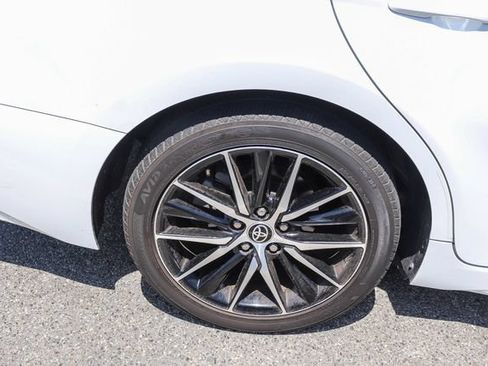Used 2023 Toyota Camry SE FWD image 8