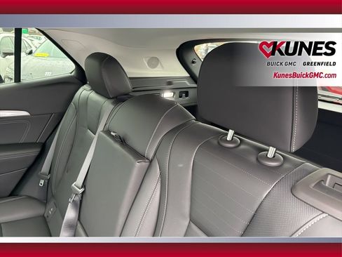 New 2026 Buick Envision Preferred image 36