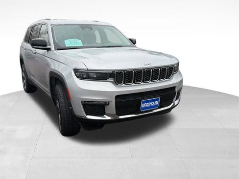 Used 2023 Jeep Grand Cherokee L Limited image 1