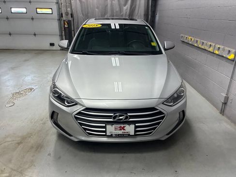 Used 2018 Hyundai Elantra Value Edition w/ Cargo Package FWD image 6