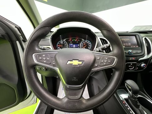 Used 2022 Chevrolet Equinox LT FWD image 20