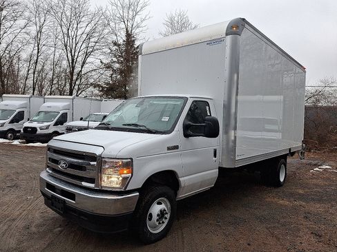New 2026 Ford E-450 and Econoline 450 Super Duty w/ Power Equipment Group image 1