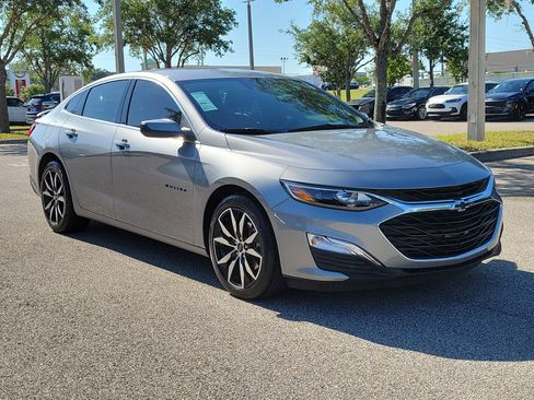 Used 2023 Chevrolet Malibu RS FWD image 3