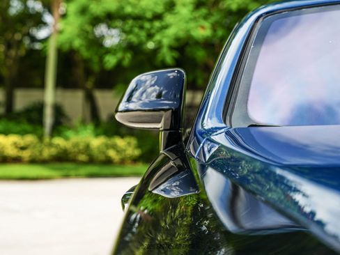 Used 2019 Rolls-Royce Wraith RWD image 69
