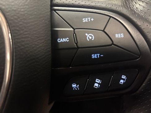 Used 2023 Dodge Durango R/T AWD/4WD image 21