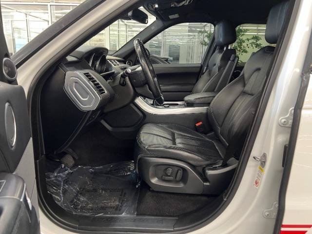 Used 2016 Land Rover Range Rover Sport SE AWD/4WD image 30