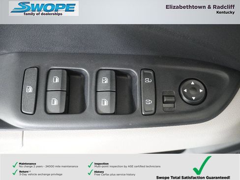 New 2026 Hyundai Venue SEL FWD image 14