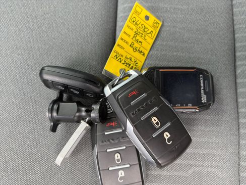 Used 2022 RAM 1500 Big Horn AWD/4WD image 33