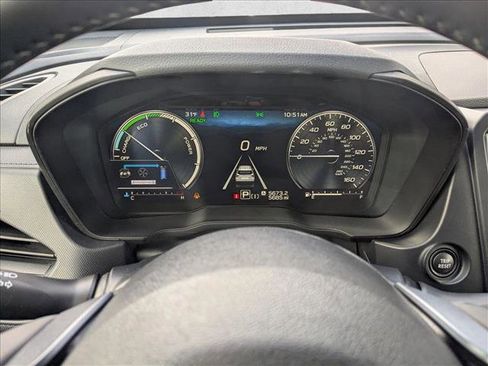 Certified 2025 Subaru Forester Limited image 11