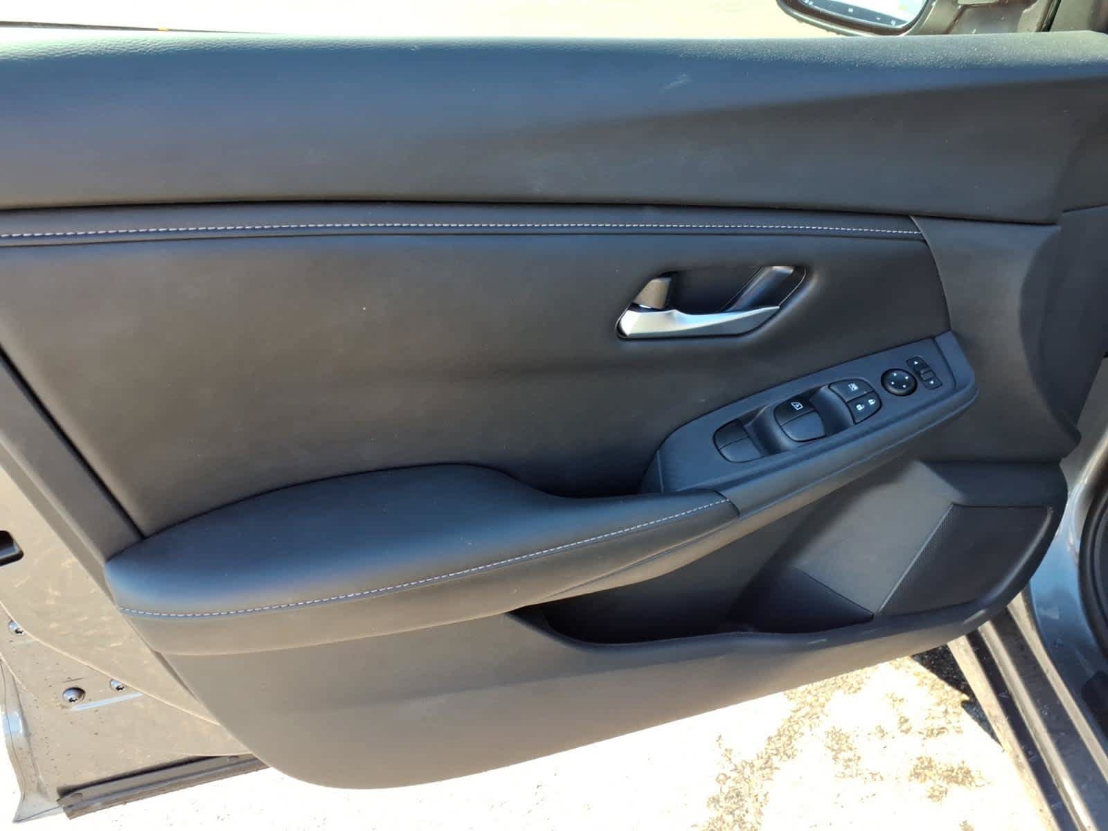 Certified 2024 Nissan Sentra SV w/ All-Weather Package FWD image 9