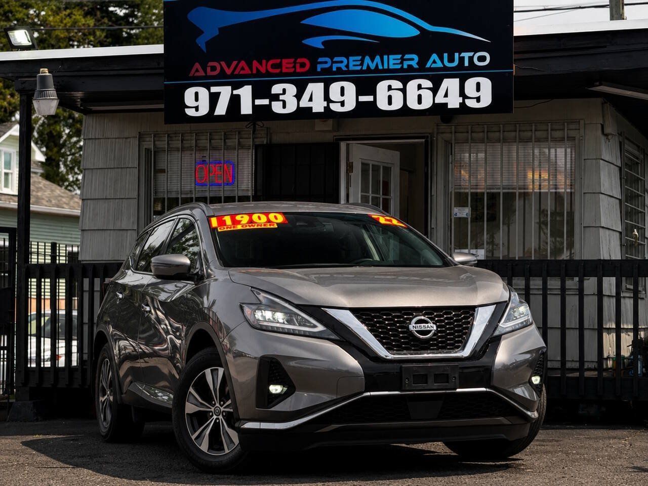 Used 2022 Nissan Murano SV AWD/4WD image 1