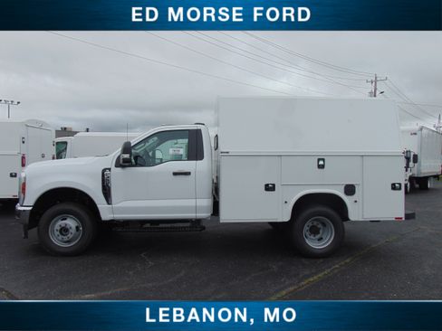 New 2025 Ford F350 XL w/ XL Chrome Package AWD/4WD image 2