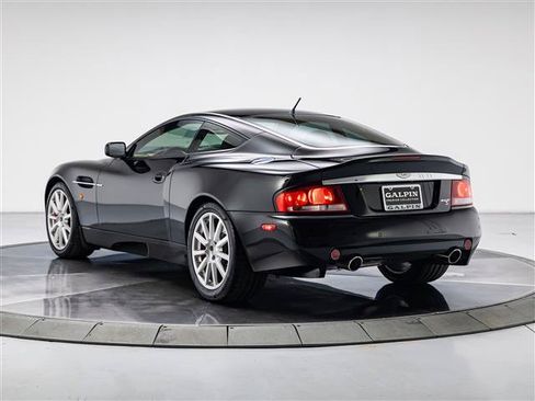 Used 2006 Aston Martin Vanquish S RWD image 2
