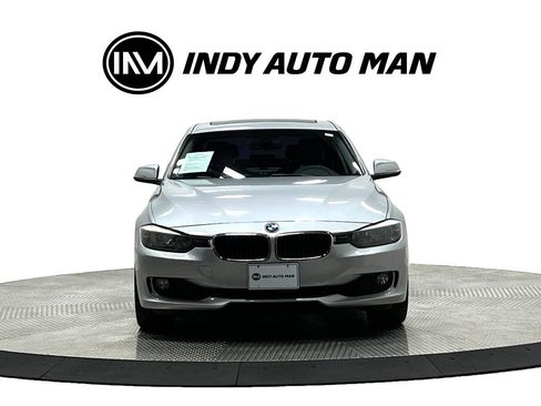 Used 2013 BMW 328i xDrive Sedan AWD/4WD image 10