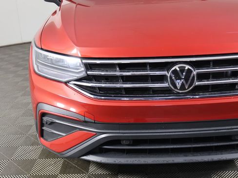Used 2023 Volkswagen Tiguan SE FWD image 13